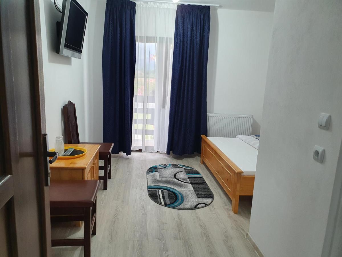 Pensiunea Ronicson Milostea Exterior foto